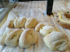 -面包和茶(万联店)