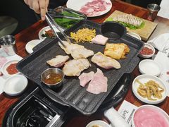 -Dombe豚(黑猪肉街店)