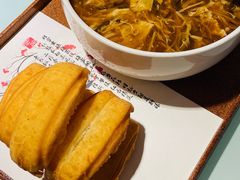 酸辣汤小油条-隆喜元鱼汤包·海鲜(中联广场店)