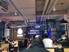 大堂-新疆烧烤王(广灵店)
