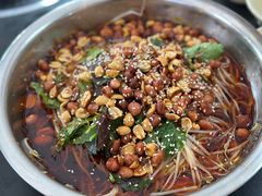 -周良天山牛杂城(天山路总店)