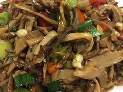 -新新湘菜馆(新中街二条店)