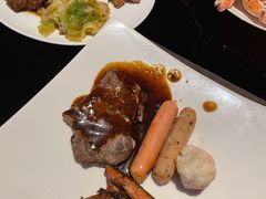 -唐拉雅秀酒店-西锦汇空中BBQ·思创餐厅