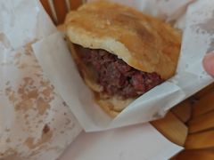 -闫家驴肉老店(华电一校店)