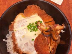 -玛格萝妮比萨屋(四平店)