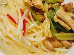-马路牙子地桌烤肉(工体店)