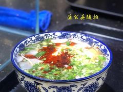 -陇上全荟兰州传统牛肉面(延吉路店)