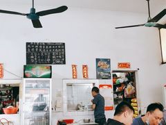 -容里煲仔饭(利丰北路店)