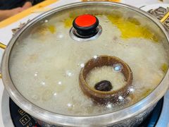 -朴小妹人参鸡汤火锅(长白山万达店)