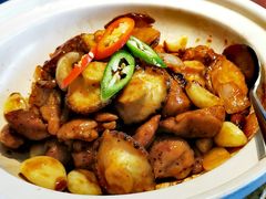 走地鸡焗鲜鲍-RIVIERA 松鹤楼(外滩店)