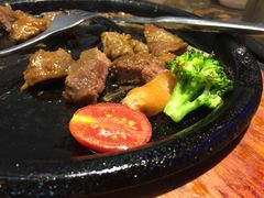 -吉布鲁牛排海鲜自助(武侯泛悦国际店)