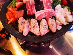 -豚豚家돈돈가韩国锅盖烤肉(新北万达店)