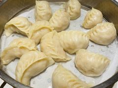 酸菜肉蒸饺-和和小厨
