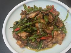 -川流不息·地道川菜·小龙虾(松东路店)