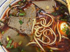 -陆元丰·兰州纯汤牛肉面(自强西路店)