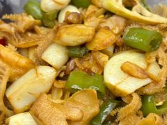 -何永光123鲜牛肉馆(1号店)