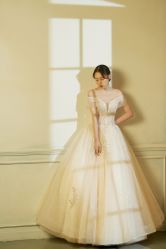 -MISS MIA 婚纱品牌馆