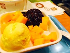 -满记甜品(日月光二店)