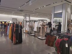 -ZARA(熙地港店)