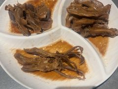 -鼎鼎香·港式火锅(北京SKP店)