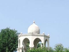 -稻香湖景欢乐岛温泉城堡