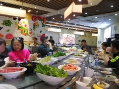自助取餐区-咕叽咕叽自助烤肉小火锅(西城广场购物中心店)