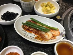 -草家酱蟹炭火烤肉店(珲春南路一店)