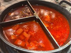 -热火朝天鲜切牛肉火锅(南强街巷店)