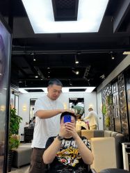-Z.X HAIR SALON张新美业