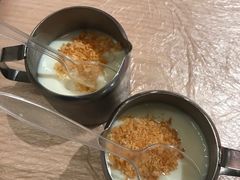 五谷豆腐花布丁-靓靓蒸虾·头牌蒸虾(万松园玲珑店)