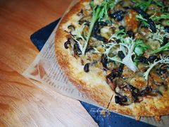 黑松露野菌脆薄饼-汐TIDE融合西餐吧