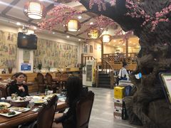 大堂-青瓦餐厅·生鱼片·韩园烤肉(西塔店)