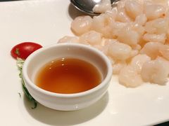 -HOMES上海本帮菜(襄阳公园店)