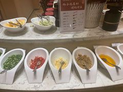 自助调料区-海南椰子鸡餐厅(三亚湾红树林店)