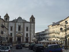 -埃武拉罗马神庙