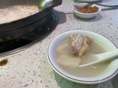 胡椒猪肚鸡-顺德公广东猪肚鸡·煲仔饭(白石洲店)