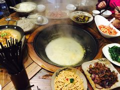 家常味的老灶鱼-印象老灶台三下锅·湘西本土原味菜(黄龙洞店)