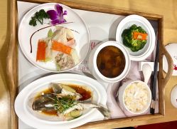 -喜喜·全套房月子会所(罗宾森广场店)