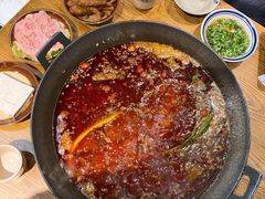 -周幺妹重庆老火锅(银泰城总店)