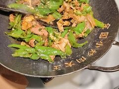 -费大厨辣椒炒肉(高铁吾悦广场店)