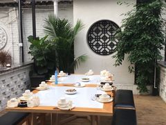 包厢-浮何烤铺(桐梓林店)