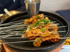 -包整·丝娃娃(一览甲秀楼风景店)