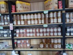 零售区-段氏奇香花生米(长嘉汇店)