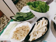 -金华砂锅筒骨砂锅夜宵(临平店)