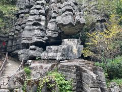 -梭布垭石林景区