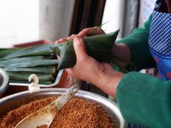 -新场古镇-停车场