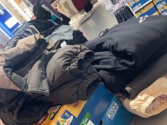 -SKECHERS 斯凯奇(上海国际时尚中心店)