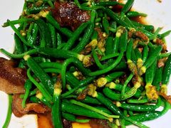 -松沪名灶·豆浆鱼头·新上海菜(飞航吾悦广场店)