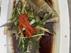 -四川小胡子海鲜(丁村万人海鲜广场店)