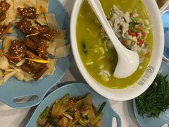 -香香海南菜餐厅